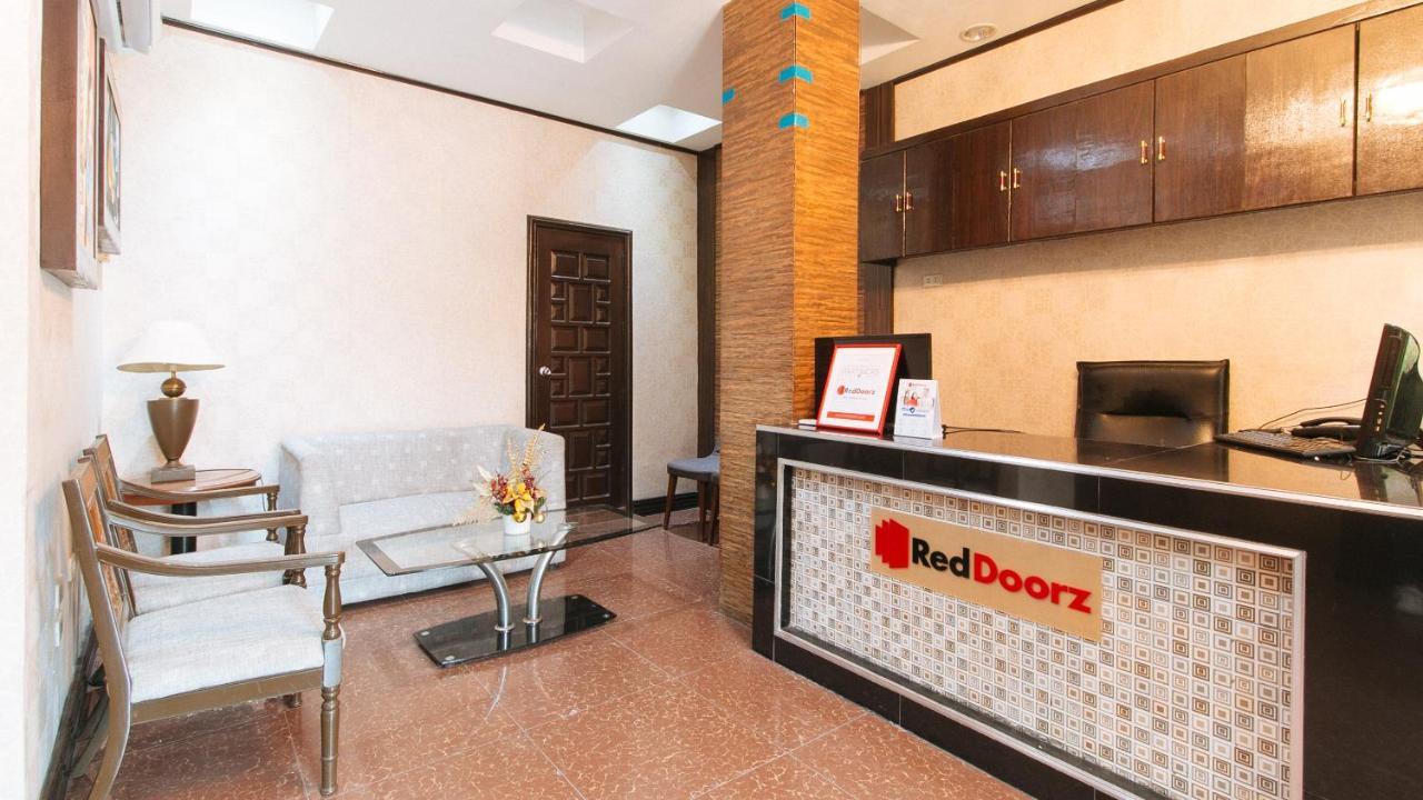 Reddoorz Plus At Canley Residential Pasig City エクステリア 写真