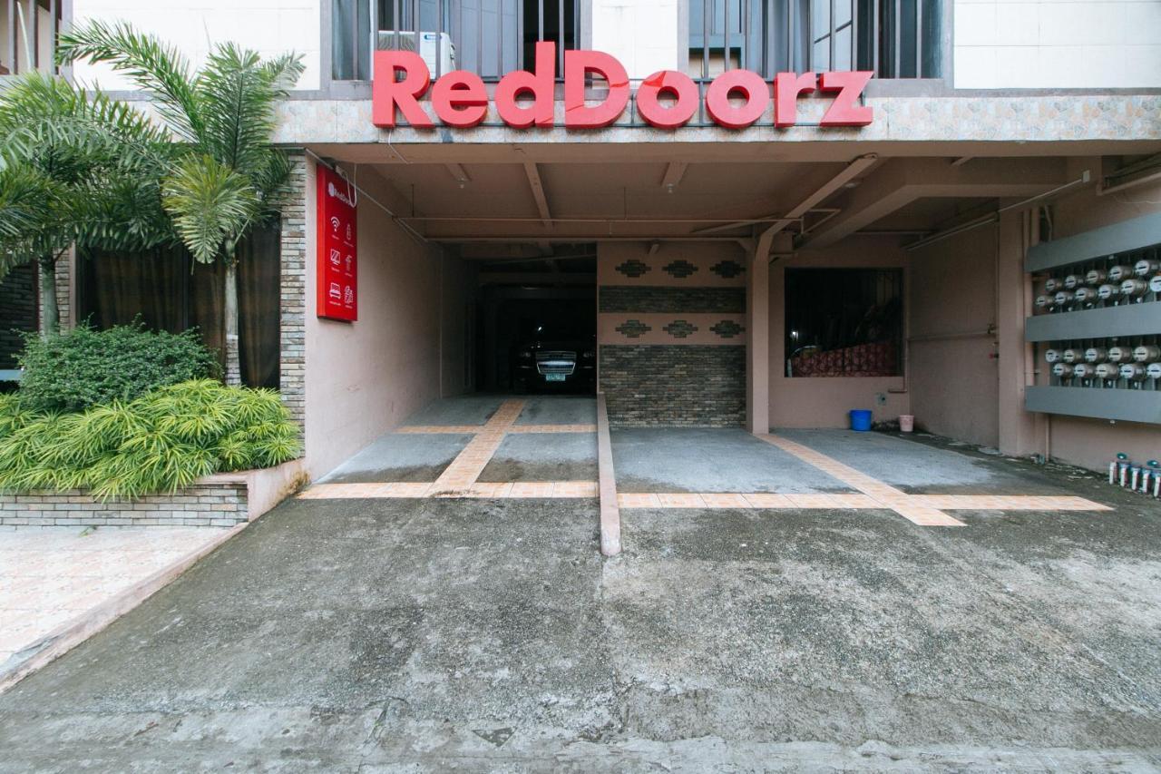 Reddoorz Plus At Canley Residential Pasig City エクステリア 写真