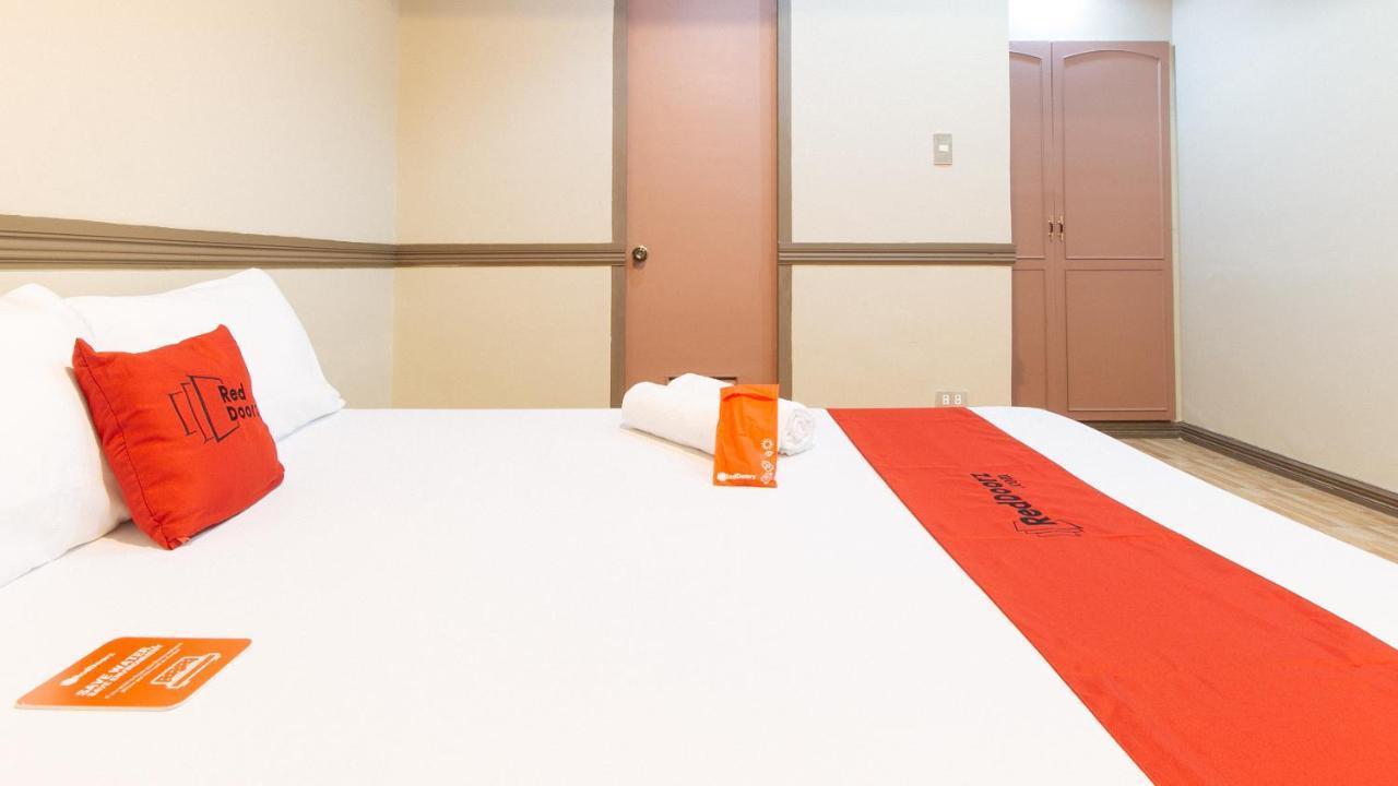 Reddoorz Plus At Canley Residential Pasig City エクステリア 写真