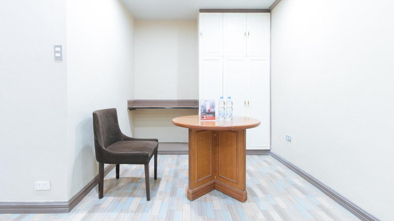 Reddoorz Plus At Canley Residential Pasig City エクステリア 写真