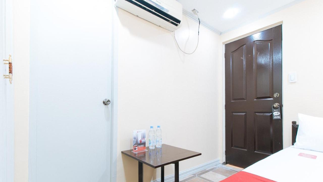 Reddoorz Plus At Canley Residential Pasig City エクステリア 写真