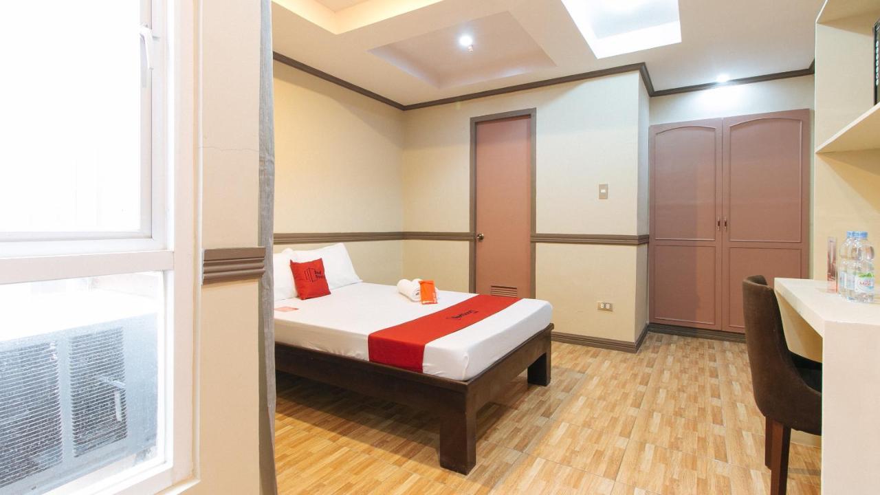 Reddoorz Plus At Canley Residential Pasig City エクステリア 写真